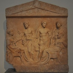 Thebes, Tombstone