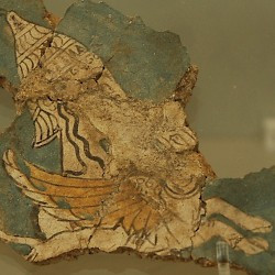 Mycene, Wall painting of a griffin with a warrior