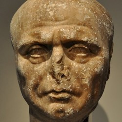 Cumae, Priest of Isis