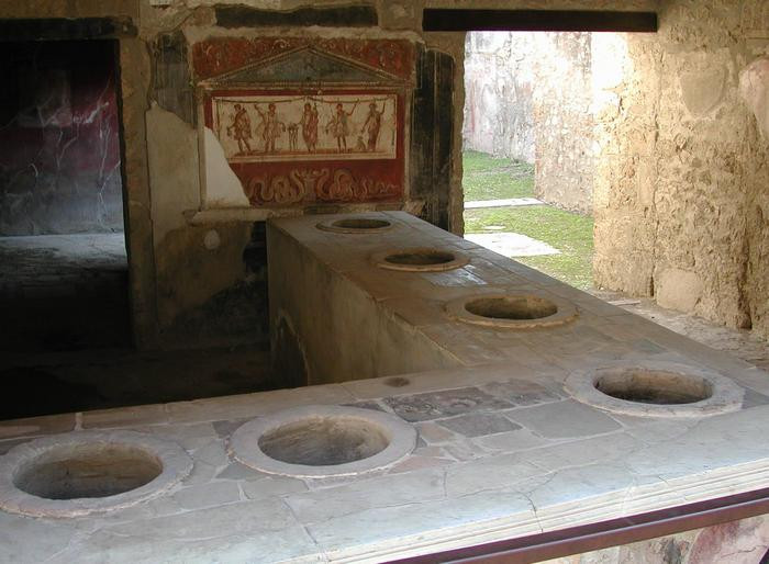 Pompeii, Inn