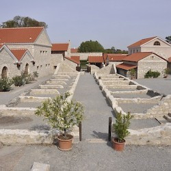 Carnuntum, Civil Town, Shops