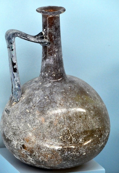 Patara, bottle