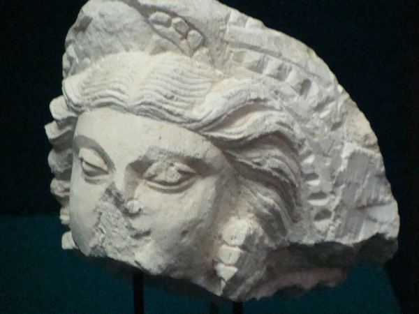 Kara Tepe, Relief