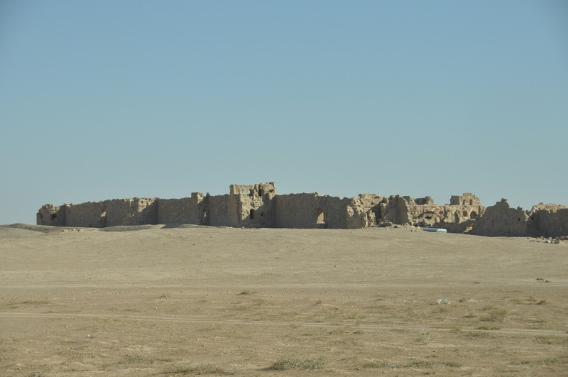 Resafa, Walls