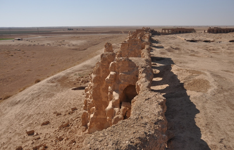 Resafa, Walls