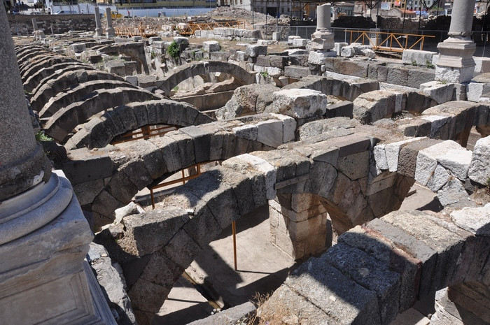 Smyrna, Agora, Cryptoporticus
