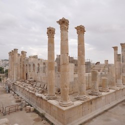 Gerasa, Temple of Zeus, Cella