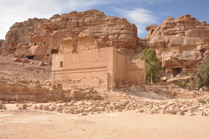 Petra, Inner City, Qasr al-Bint