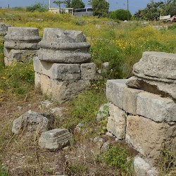 Sidon, Bustan esh-Sheikh, Colonnaded Street