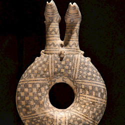 Sidon, Bronze Age bottle