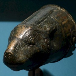 Phoenician rhython in Assyrian style