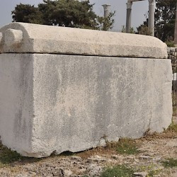 Byblos, Royal Tombs, Sarcophagus