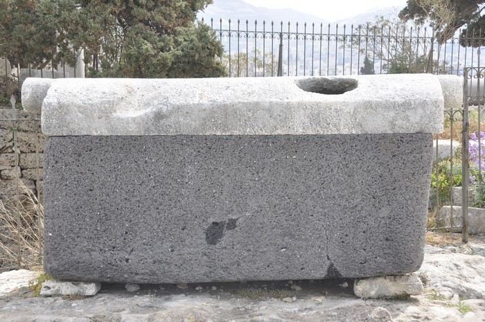 Byblos, Royal Tombs, Sarcophagus