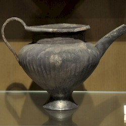 Byblos, Royal Tomb I (Abi Chemou), Pot