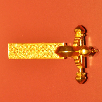 Tournai, Treasure of Childeric, Fibula