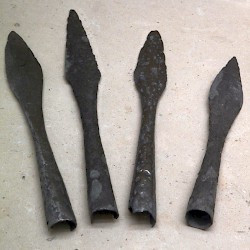Villevenard, Frankish spearheads