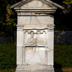 Šempeter, Mausoleum of Secundinus