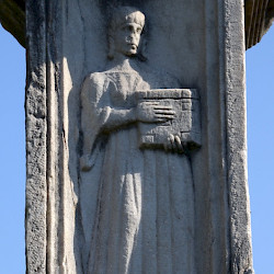 Šempeter, Mausoleum of Vindonius, Relief of a servant