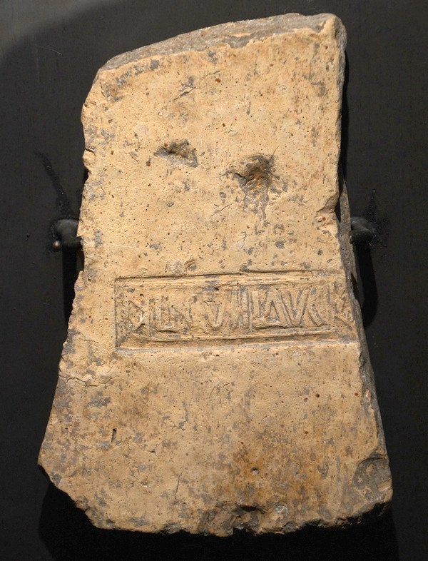 Burnum, Tile of VIII Augusta