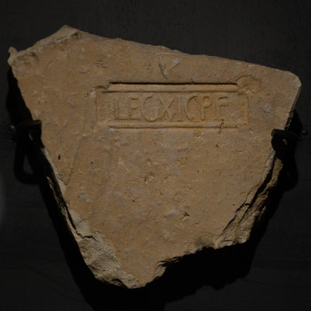 Burnum, Tile of XI Claudia (1)