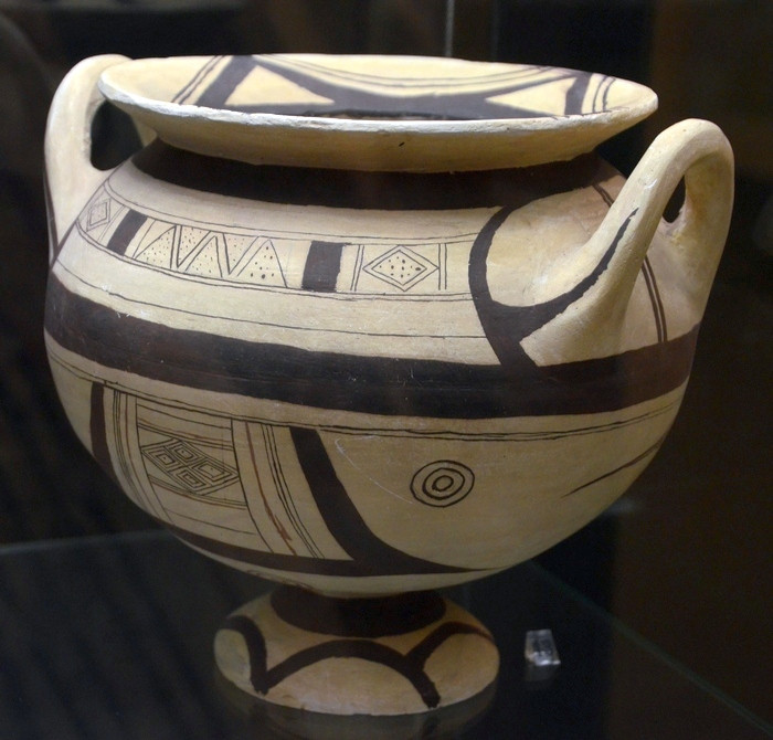 Apulian Matt-Painted Pottery (reconstruction)