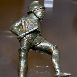 Emona, Statuette of a gladiator