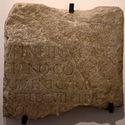 Pula, Dedication to T. Settidius