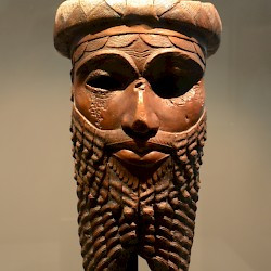 Nineveh, Temple of Ištar, Head of king Maništušu (copy)