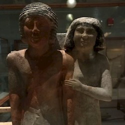 Dishasha, Tomb of Nenkhefetka, Statuette of a couple