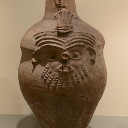 Memphis, Bottle in the shape of Bes