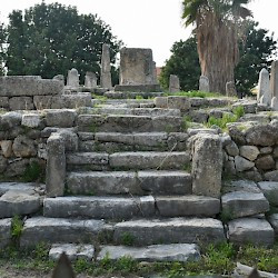 Byblos, Temple with the obelisks, Entrance
