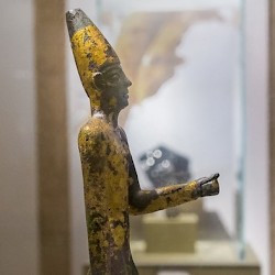Byblos, Temple with the obelisks, Statuette of a deity