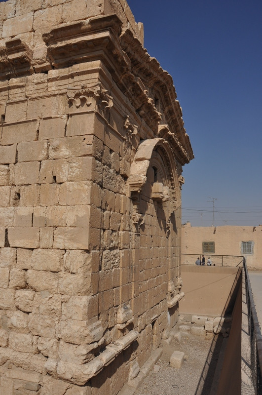 Thelsae, Sanctuary, East facade