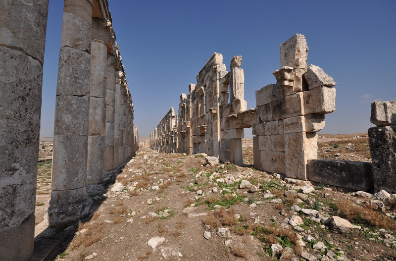 Apamea, Colonnaded Street