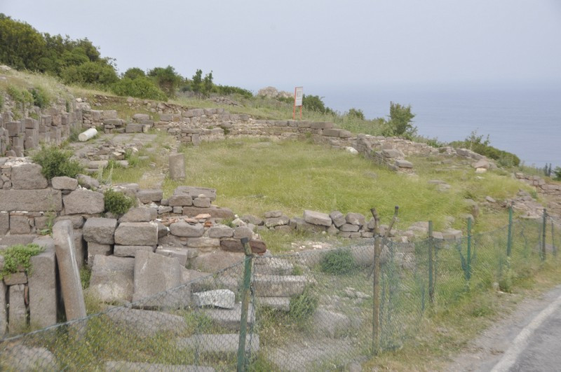 Assos, Basilica