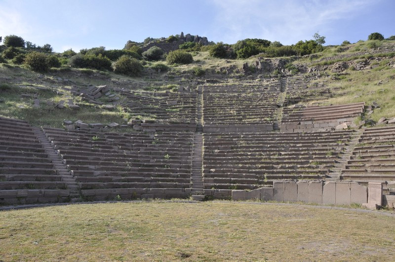 Assos, Theater