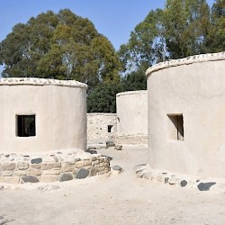 Choirokoitia, Neolithic houses (reconstructed)