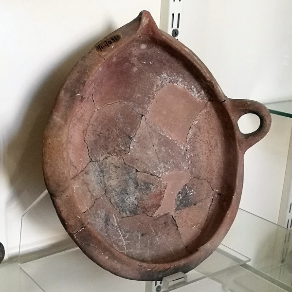 Larnaca, Cooking utensil