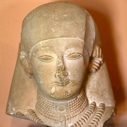 Marchellos, Head of an archaic statue
