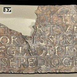 Komarom, Bronze inscription of I Adiutrix