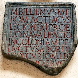 Este, Tombstone of a veteran of the Eleventh Legion, mentioning the battle of Actium