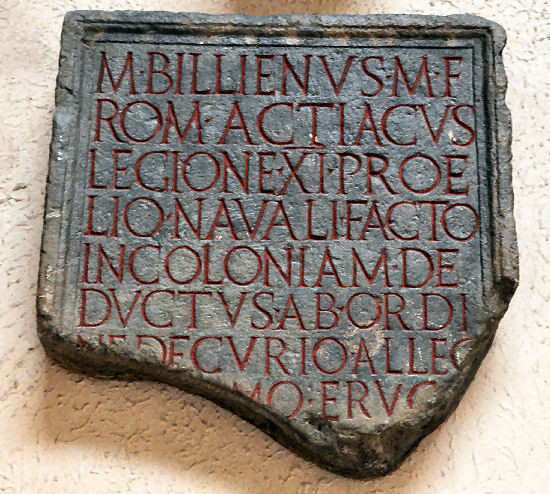 Este, Tombstone of a veteran of the Eleventh Legion, mentioning the battle of Actium