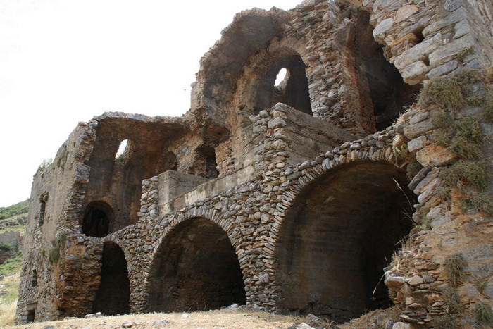 Anemurium, Baths