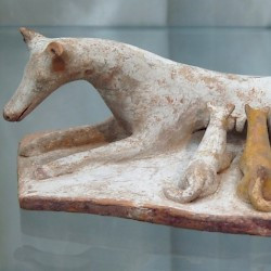 Boeotia, Figurine of a dog