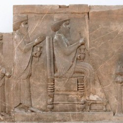 Persepolis, Apadana, Northern Stairs, Central Relief (Proskynesis scene)