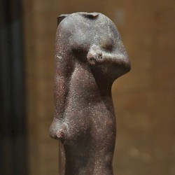 Napata, Statue of queen Amanimalel