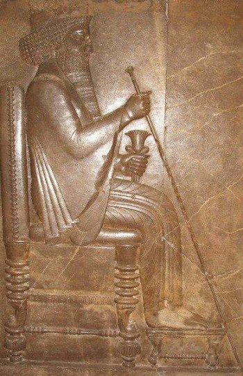 Persepolis, Apadana, Northern Stairs, Central Relief, Darius on his throne
