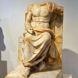 Dion, Temple of Zeus Hypsistos, Copy of the Zeus of Phidias