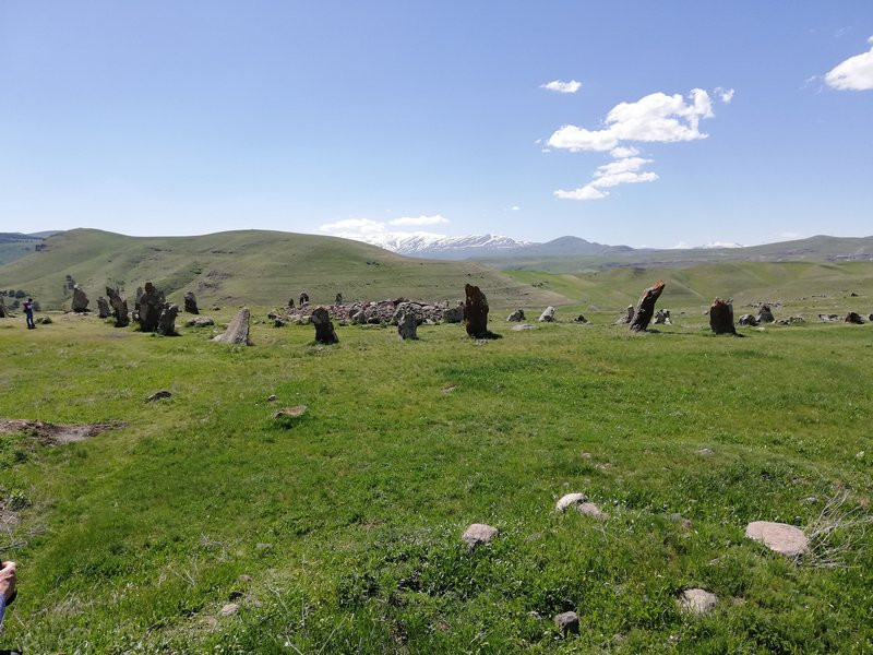 Karahunj, Iron Age tumulus with stone circle