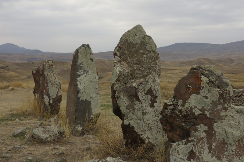 Karahunj, Southern line of stones